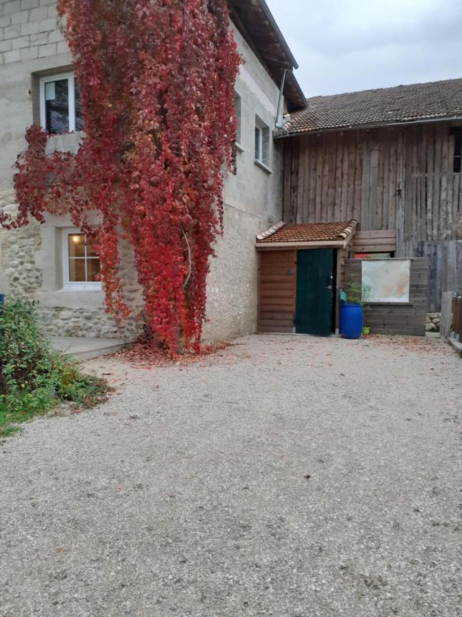 Okami Du Vercors Saint-Laurent-en-Royans Esterno foto